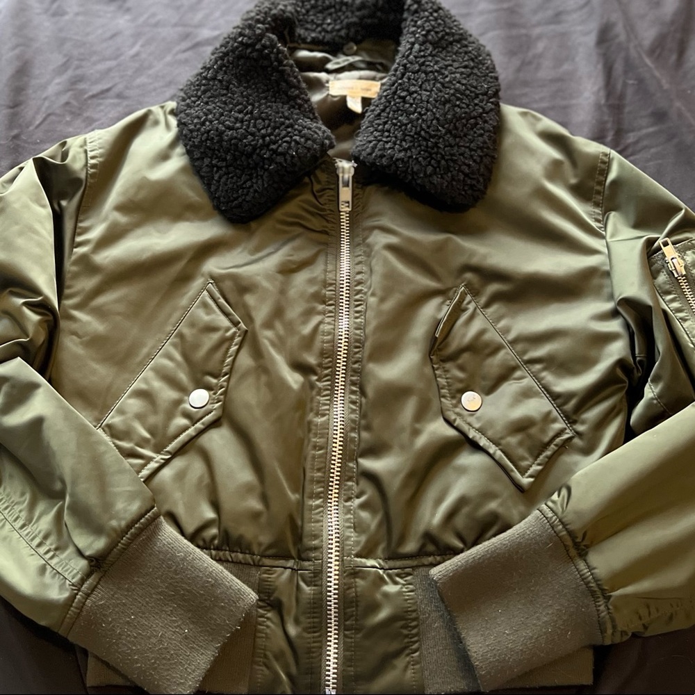 URBAN OUTFITTERS silence + noise bomber jacket | Olive Green 🌱